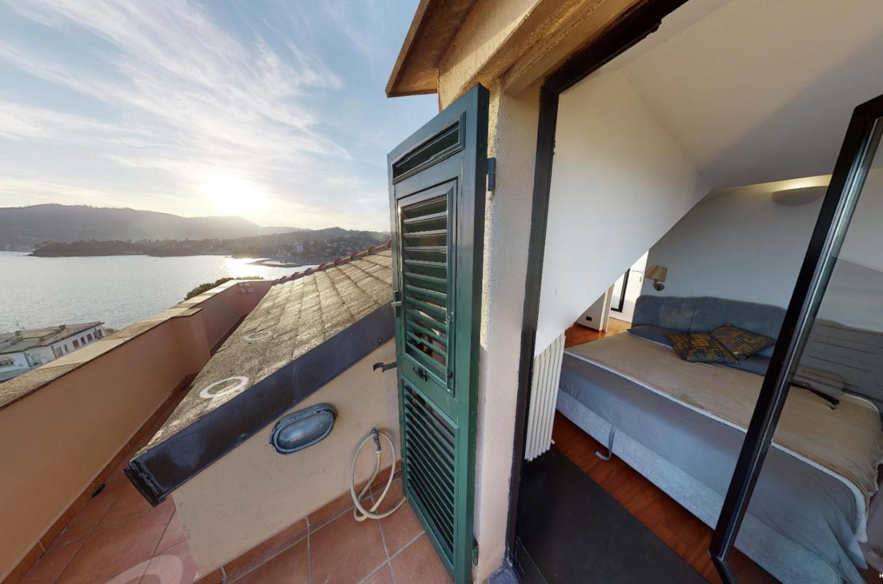 Welcome Riviera - Attico San Faustino 165 Mq Piu 110 Mq Di Terrazza- In Villa 700 ,Vista Mare Strepitosa-100 M Dalla Spiaggia-Parking Esclusivo Rapallo Exteriér fotografie