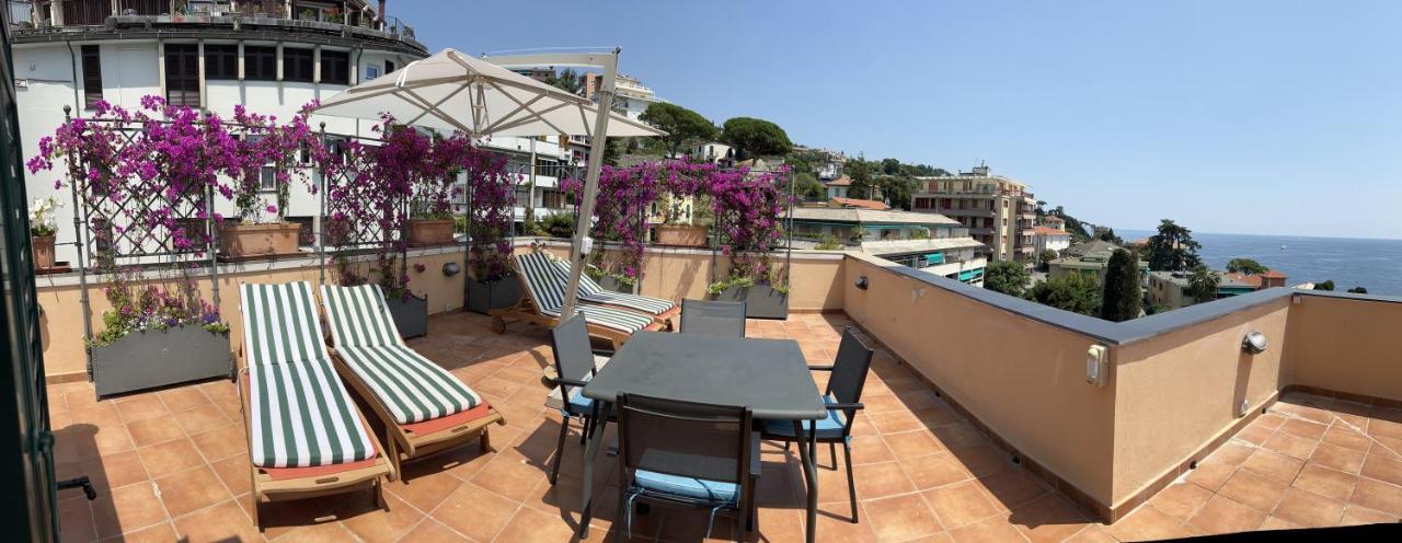 Welcome Riviera - Attico San Faustino 165 Mq Piu 110 Mq Di Terrazza- In Villa 700 ,Vista Mare Strepitosa-100 M Dalla Spiaggia-Parking Esclusivo Rapallo Exteriér fotografie